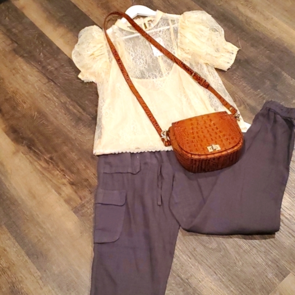 Free people beautiful lace ruffle blouse